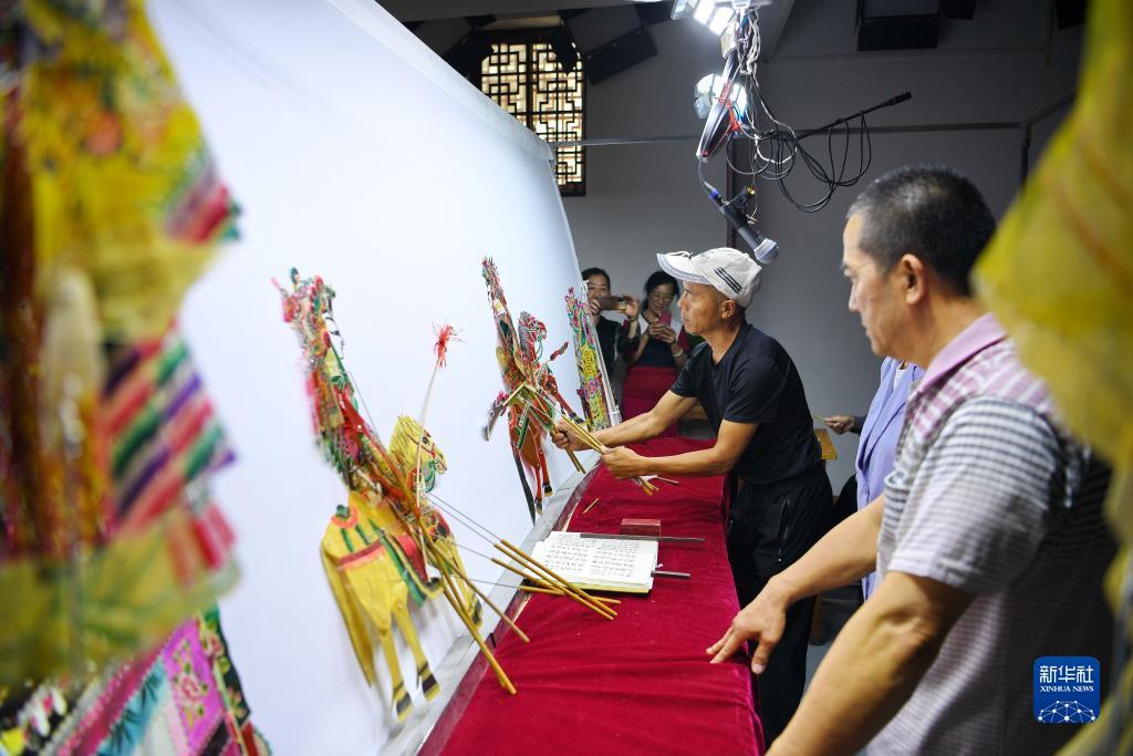 中福爆机前是红还是黑